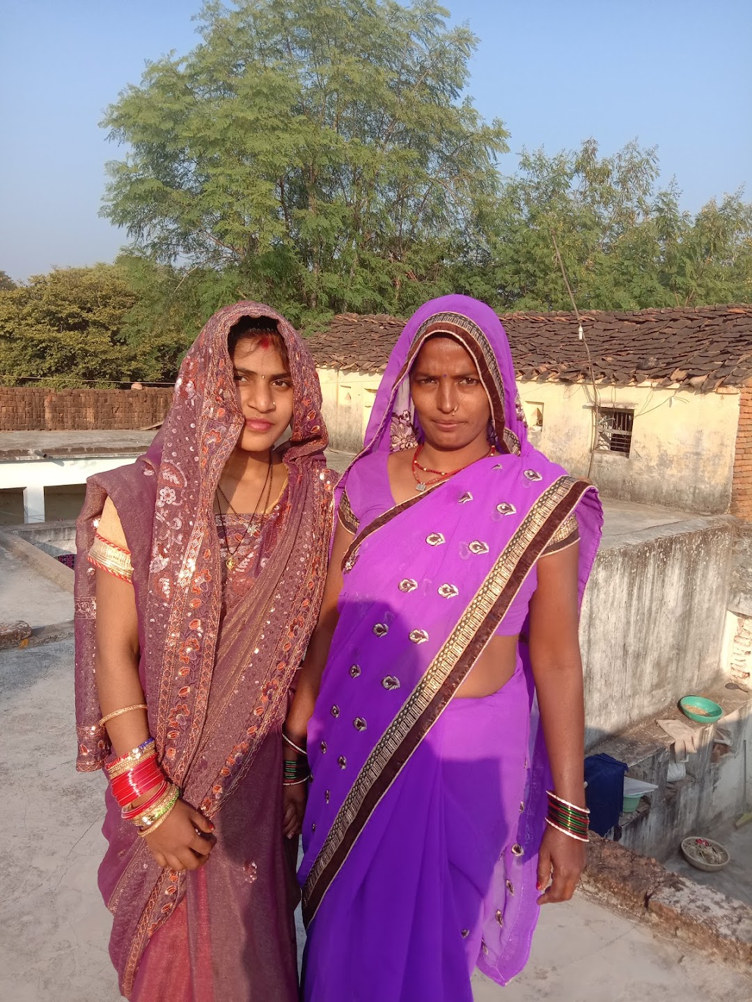 गुना GUNA