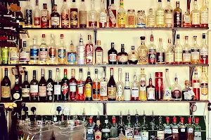 196 cocktail bar image