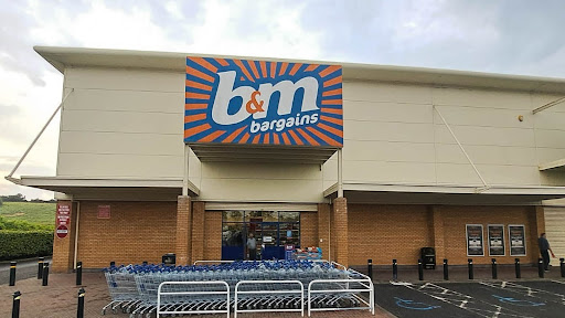 B&M Store
