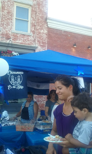 Outdoor Sports Store «Apex Outfitters and Board Co.», reviews and photos, 225 N Salem St, Apex, NC 27502, USA