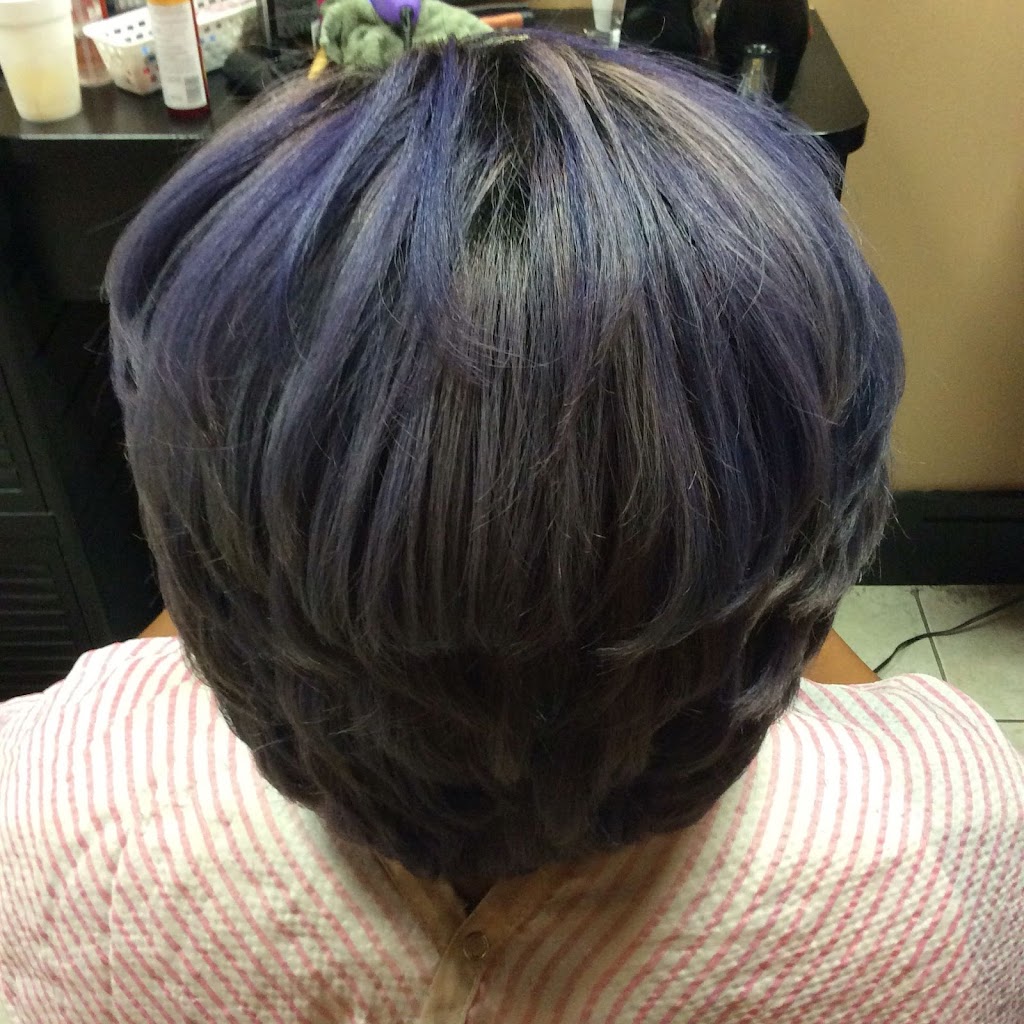 Qadosh Hair Studio 02136