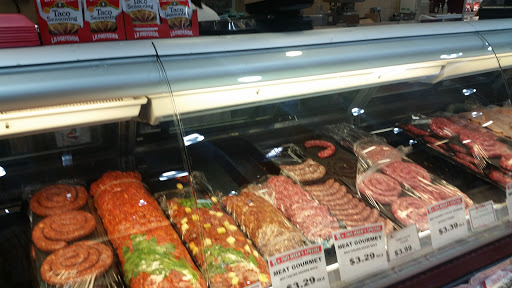 Grocery Store «Butera Market», reviews and photos, 2070 N Rand Rd, Palatine, IL 60074, USA