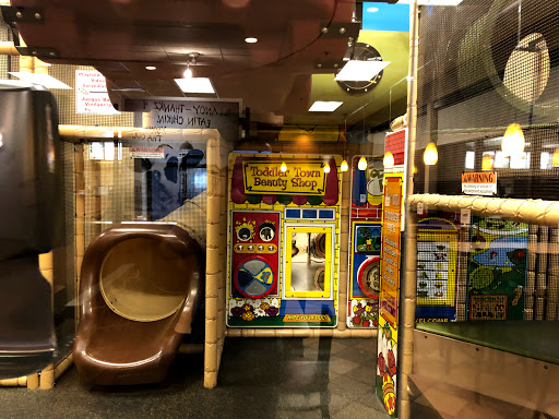 Fast Food Restaurant «Chick-fil-A», reviews and photos, 950 N Elmhurst Rd, Mt Prospect, IL 60056, USA