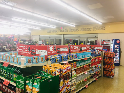 Grocery Store «Tom Thumb», reviews and photos, 4112 N Josey Ln, Carrollton, TX 75007, USA