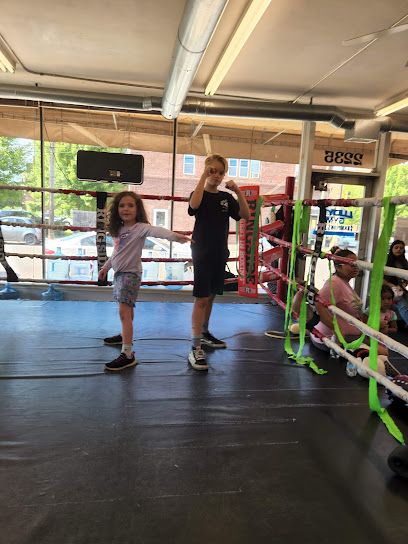 Ludy,s Boxing Gym - 2235 E 38th St, Minneapolis, MN 55407