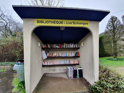 Bibliothèque Livr'Echanges à Favrieux