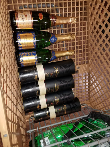 Wine Store «Total Wine & More», reviews and photos, 15980 Pines Blvd, Pembroke Pines, FL 33027, USA