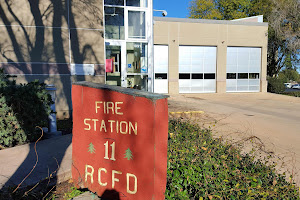 Redwood City Fire Department - Station 11