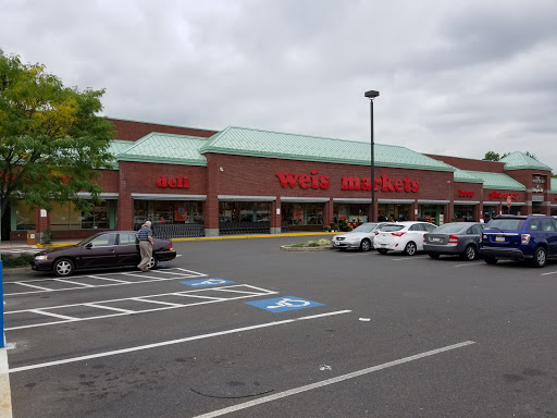 Supermarket «Weis Markets», reviews and photos, 2100 E County Line Rd, Huntingdon Valley, PA 19006, USA