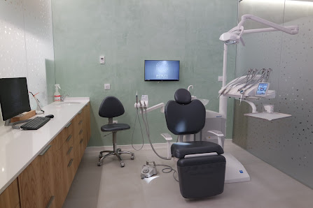 Clínica Dental Artrutx Carrer de la Murada d'Artrutx, Nº 16, 07760 Ciutadella de Menorca, Balearic Islands, España