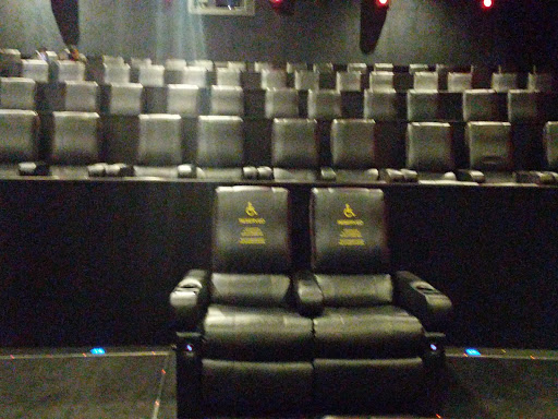 Movie Theater «AMC Loews Crestwood 18», reviews and photos, 13221 Rivercrest Dr, Crestwood, IL 60445, USA