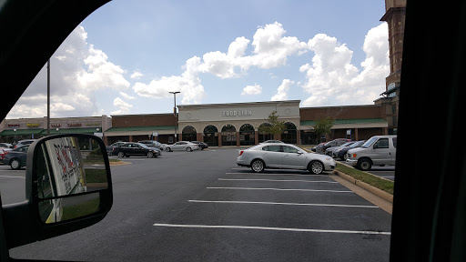 Grocery Store «Food Lion», reviews and photos, 20789 Great Falls Plaza, Sterling, VA 20165, USA