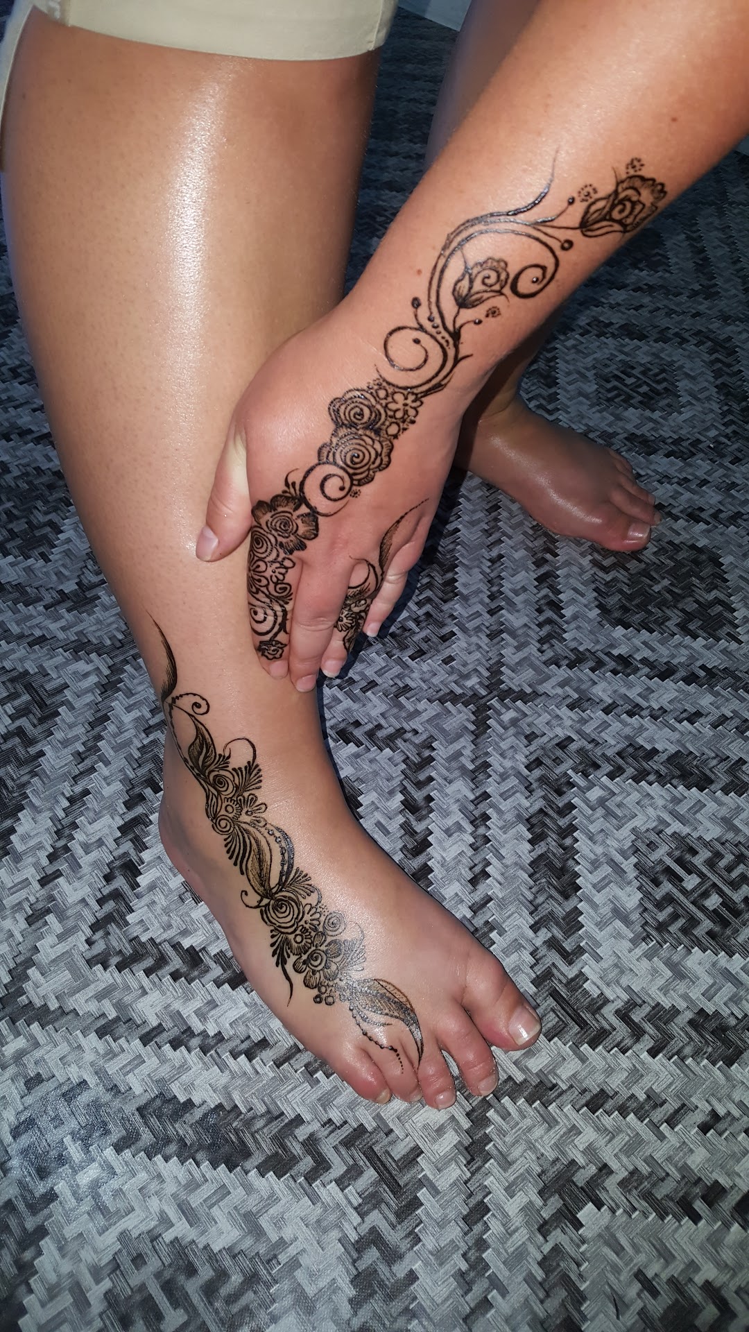 Henna by Sheikha