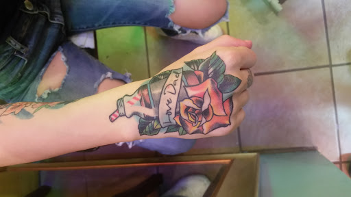 Tattoo Shop «Real INX Fine Art- Tattoo Piercing and Art Studio», reviews and photos, 420 N Mesquite St, Las Cruces, NM 88001, USA