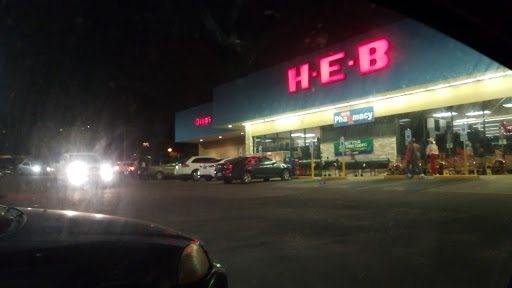 Grocery Store «H-E-B Grocery», reviews and photos, 200 W Hopkins St, San Marcos, TX 78666, USA