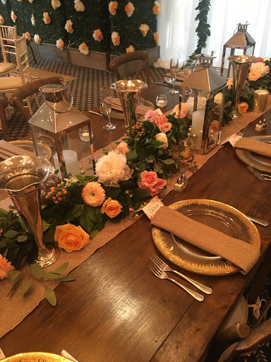 Florist «Chapel Hill Florist», reviews and photos, 1205 Grandview Ave, Columbus, OH 43212, USA