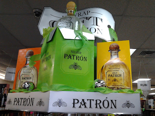 Liquor Store «Davie Discount Liquors & Wine», reviews and photos, 8856 W State Rd 84, Davie, FL 33324, USA