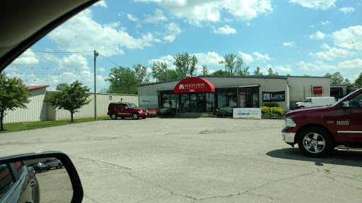 Furniture Store «Muenchens Furniture», reviews and photos, 5005 Cincinnati Brookville Rd, Hamilton, OH 45013, USA