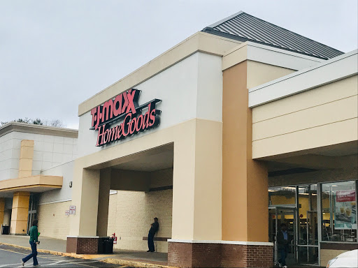 T.J. Maxx & HomeGoods, 80 S Tunnel Rd, Asheville, NC 28805, USA, 