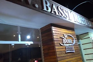 W Bassi Restaurante image