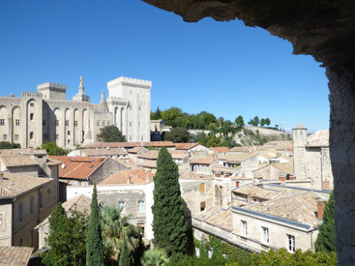 Rohart Immobilier - Location Saisonnière - Avignon à Avignon