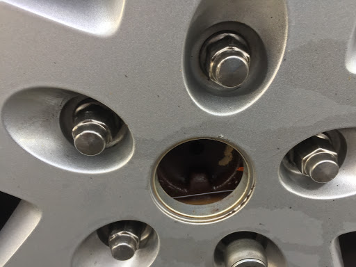 Auto Repair Shop «Meineke Car Care Center», reviews and photos, 820 Boston Post Rd, Old Saybrook, CT 06475, USA