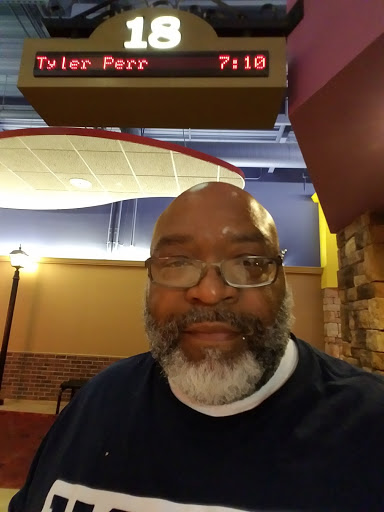 Movie Theater «Regal Cinemas St. Louis Mills 18 & IMAX», reviews and photos, 5555 St.Louis Mills Blvd, Hazelwood, MO 63042, USA