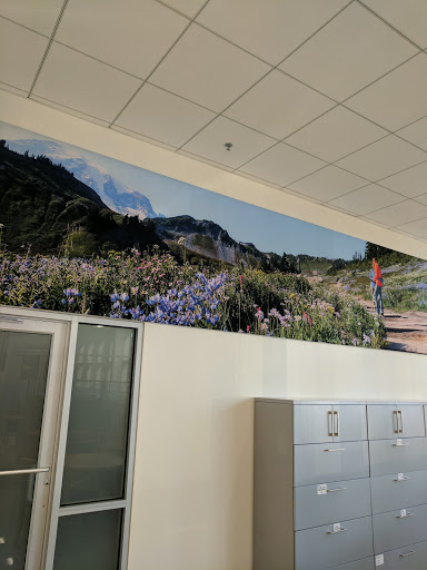 Ford Dealer «AutoNation Ford Bellevue», reviews and photos, 411 116th Ave NE, Bellevue, WA 98004, USA