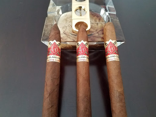 J & K Smoke Shop, 3201 Middle Country Rd # 3, Lake Grove, NY 11755, USA, 