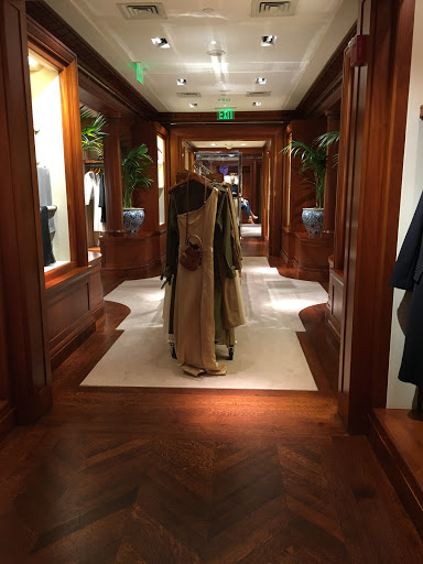 Clothing Store «Ralph Lauren», reviews and photos, 93-95 Newbury St, Boston, MA 02116, USA