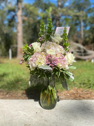 Florist «Distinctive Floral Designs LLC», reviews and photos, 1042 Front St a, Slidell, LA 70458, USA