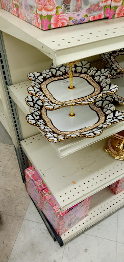 Dollar Store «Dollar Discount Center», reviews and photos, 2550 S Decatur Blvd, Las Vegas, NV 89102, USA