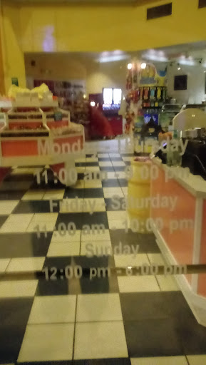 Ice Cream Shop «Cold Stone Creamery», reviews and photos, 1 Levee Way #2104, Newport, KY 41071, USA