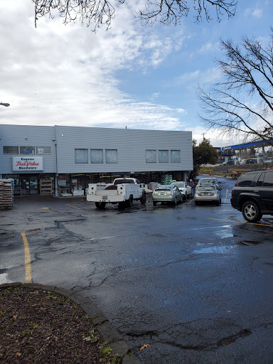 Home Improvement Store «Eugene True Value Hardware», reviews and photos, 2825 Willamette St, Eugene, OR 97405, USA