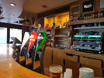 Atmosphère du Restaurant Café de la Mairie à Riom-ès-Montagnes - n°4