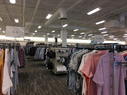 Department Store «Nordstrom Rack Lake Brandon Plaza», reviews and photos, 11201 Causeway Blvd, Brandon, FL 33511, USA