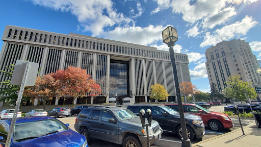 Pawn Shop «Gold-n- Stones Pawn Shop (Across From The Court House)», reviews and photos, 45 N Main St, Mt Clemens, MI 48043, USA