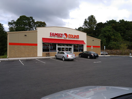 Dollar Store «FAMILY DOLLAR», reviews and photos, 1324 E Main St, Meriden, CT 06450, USA