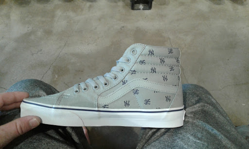 Shoe Store «Vans», reviews and photos, 400 Broadway, Santa Monica, CA 90401, USA