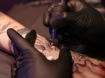 106.ink Tattoo&Piercing Studio