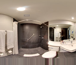 City Express Plus photo