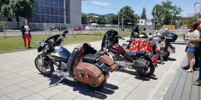 Opiniones de Club de motos Escorpiones Negros de Pitrufquen en Pitrufquén - Tienda de motocicletas