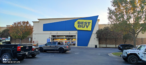 Electronics Store «Best Buy», reviews and photos, 1050 McKinley Pl Dr #280, San Marcos, TX 78666, USA