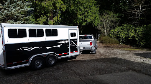 Auto Body Shop «Kingston Collision and Glass», reviews and photos, 6117 NE Minder Rd, Poulsbo, WA 98370, USA