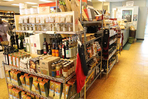 Wine Store «Arrowine & Cheese», reviews and photos, 4508 Lee Hwy, Arlington, VA 22207, USA