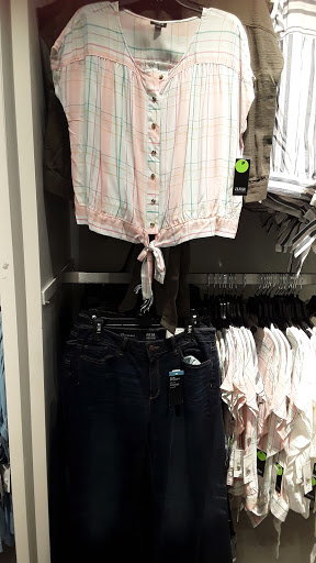 Department Store «JCPenney», reviews and photos, 100 Stonewood St, Downey, CA 90241, USA