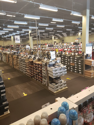Shoe Store «DSW Designer Shoe Warehouse», reviews and photos, 4401 Lyons Rd, Coconut Creek, FL 33073, USA