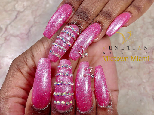 Cheap acrylic nails Miami