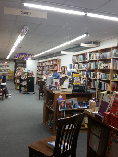 Book Store «Half Price Books», reviews and photos, 2041 Ford Pkwy, St Paul, MN 55116, USA