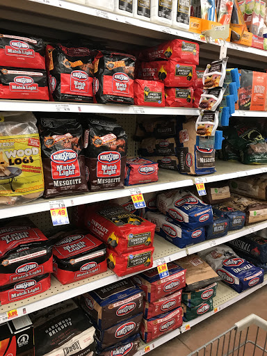 Grocery Store «Kroger», reviews and photos, 108 W Highland Rd, Howell, MI 48843, USA